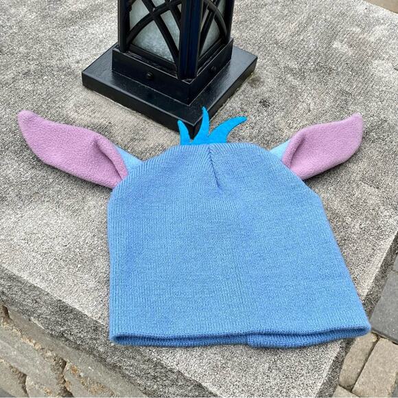 Disney Lilo and Stitch Mad Engine Light Blue Adult Size Acrylic Beanie Hat - Picture 7 of 7
